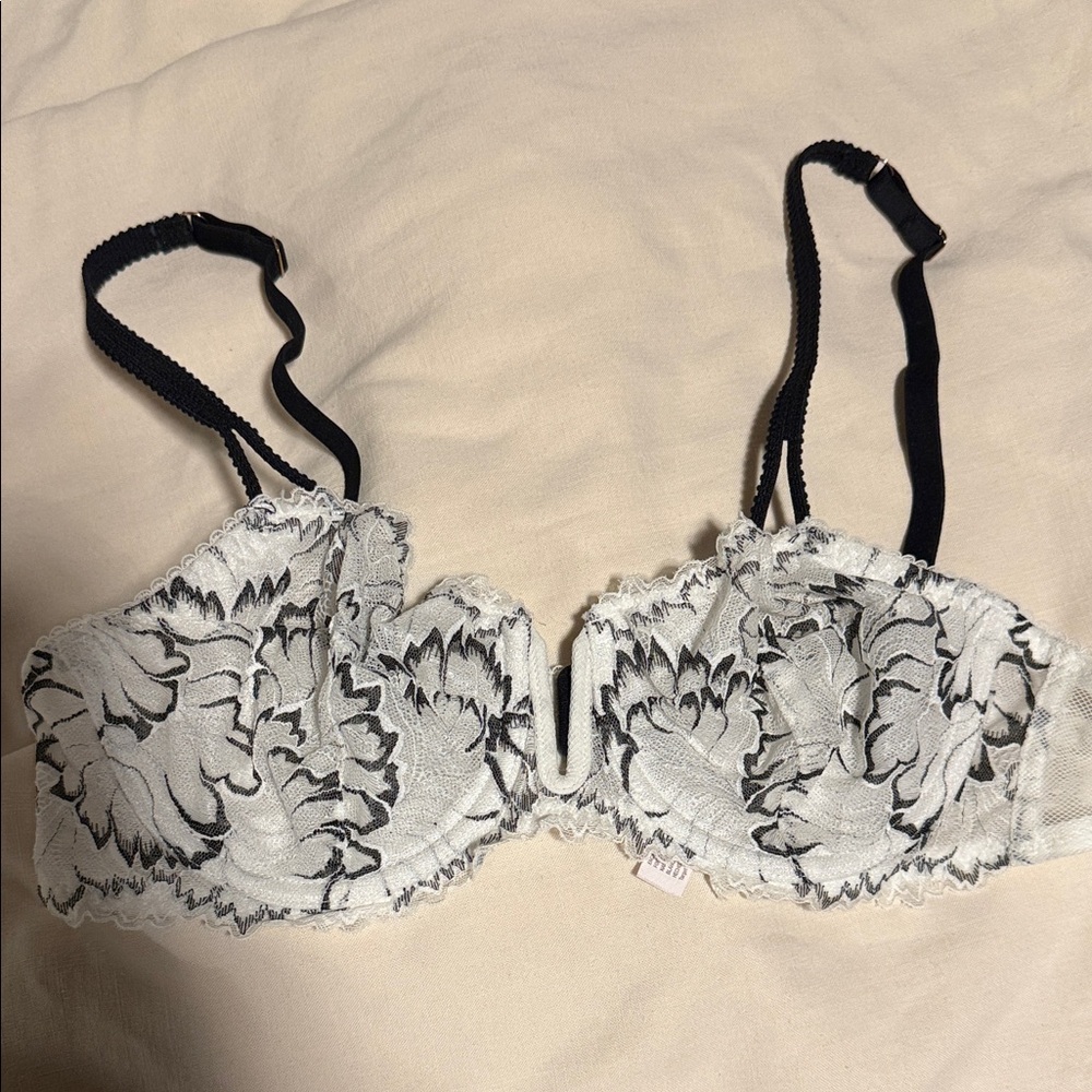 Auden Floral Lace Balconette Bra